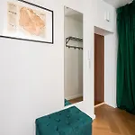Metro Swietokrzyska Loft * وارسو