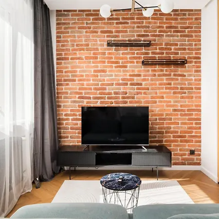 Metro Swietokrzyska Loft