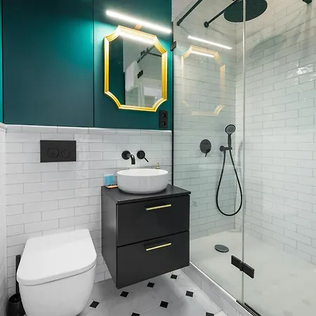 Metro Swietokrzyska Loft