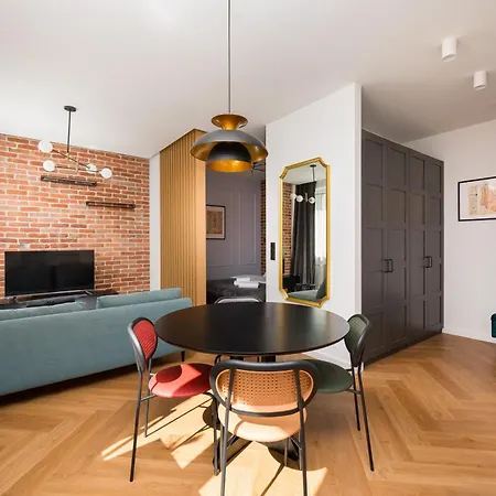 Metro Swietokrzyska Loft Apartament *